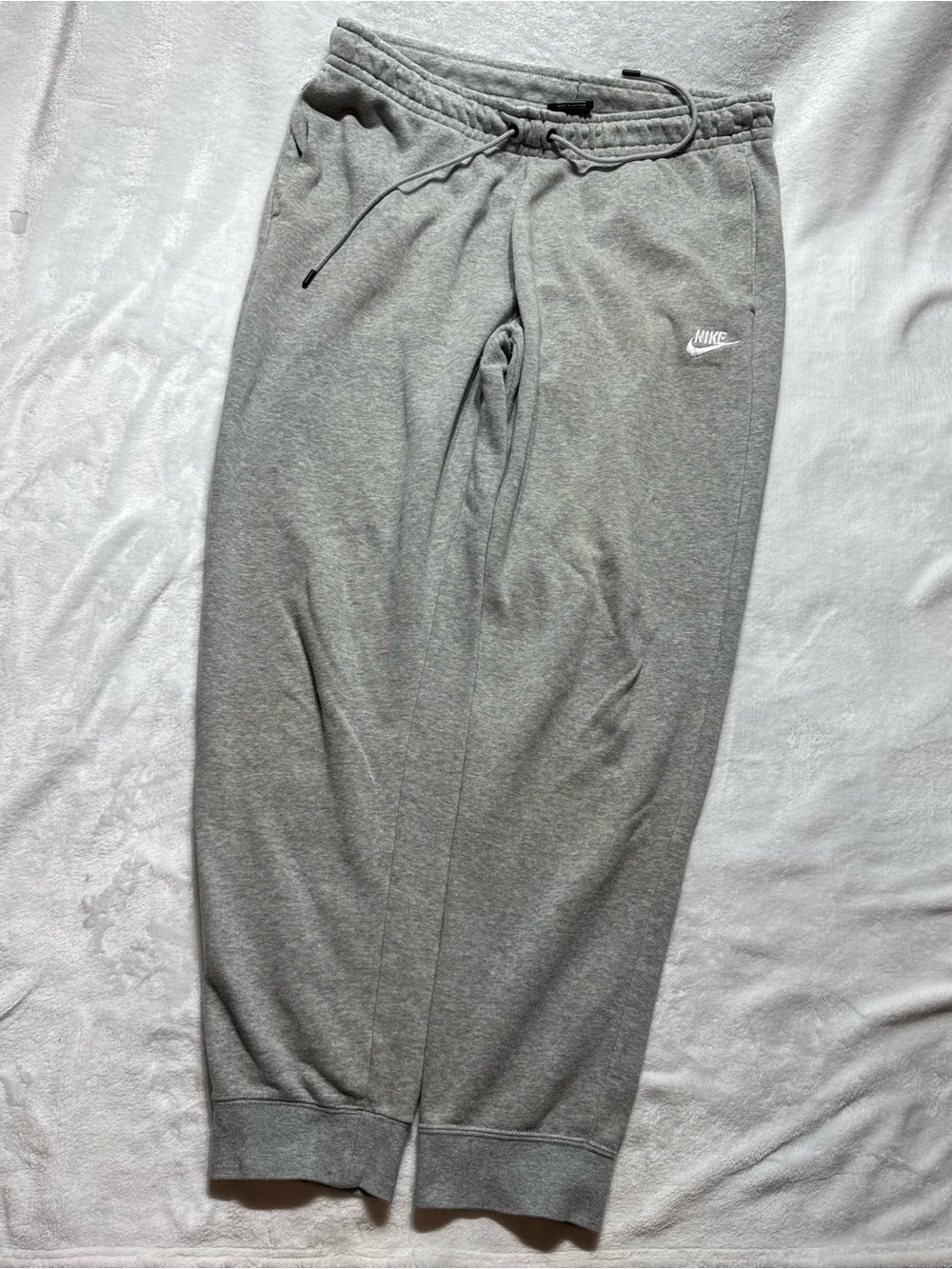 Nike Mens Grey Jogger Sweatpants with Drawstring